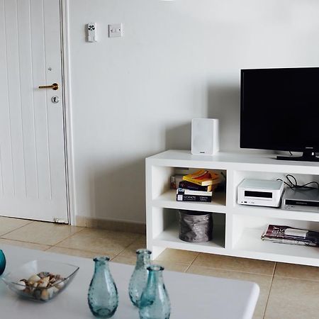 Ikaria Village Sea View Apartment Pafos Dış mekan fotoğraf